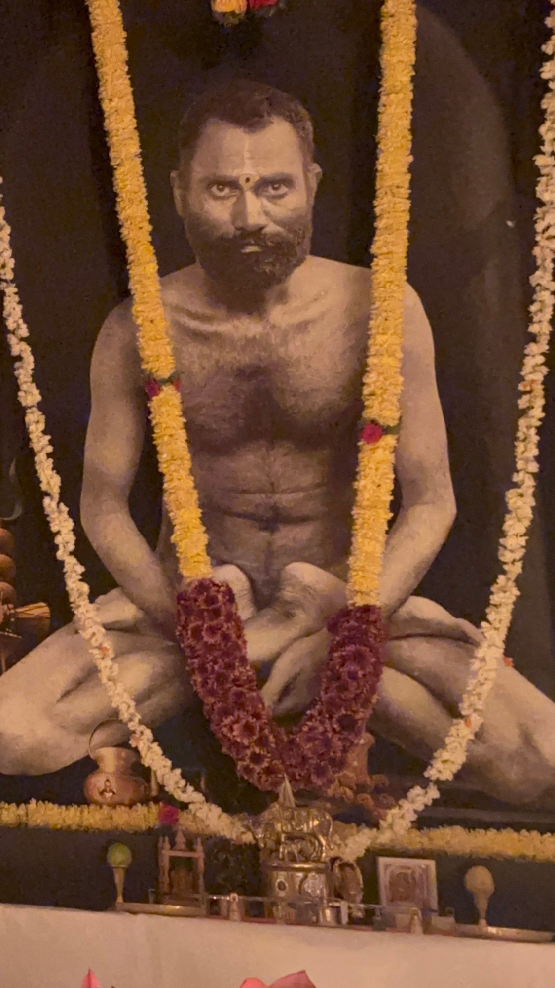 Guru Pooja at Sri Sarguru Ashramam, Manihatty